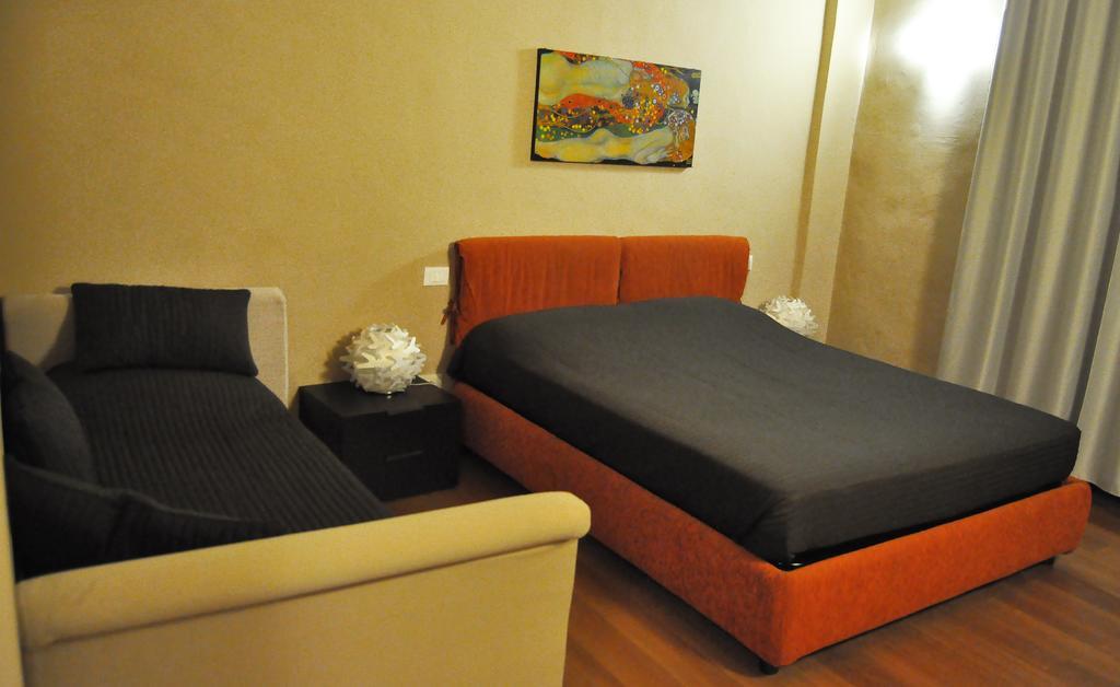 B&B Al Canto Del Cavour Pistoia Pokój zdjęcie