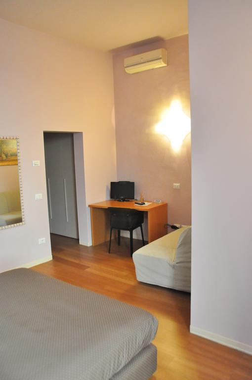 B&B Al Canto Del Cavour Pistoia Pokój zdjęcie